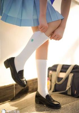 屋塔房王世子 电视剧_BD国语免费观看